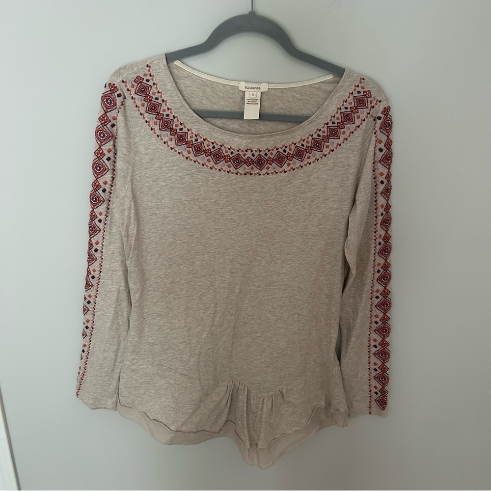 Sundance Cream Long Sleeve Embroidered Sleeve Ruffle Hem Top Size Small